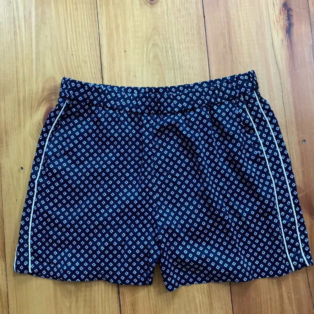 Loose flowy H&M shorts size 12